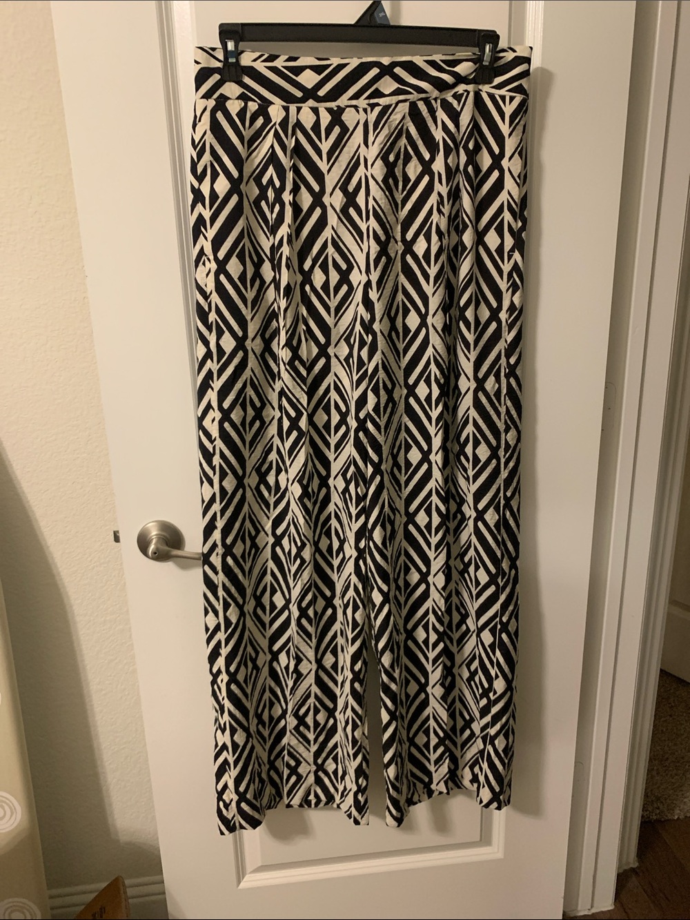 Banana Republic Black and White Geometric Wide-Leg Pants